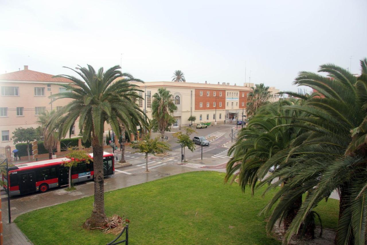 Holiday Apartments Malvarrosa Beach Valencia Exterior foto